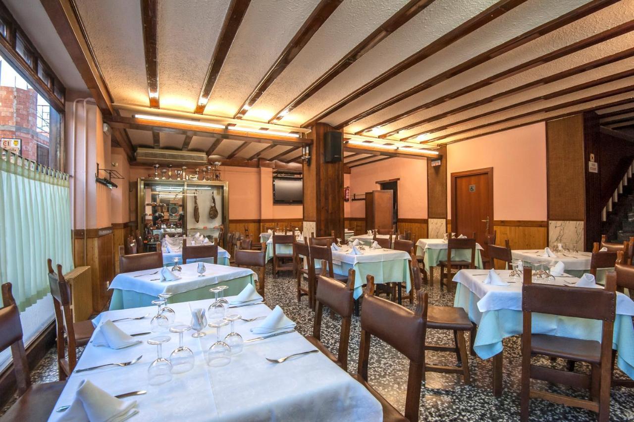 Hotel Hostal Restaurante El Castillo Alcorisa Zewnętrze zdjęcie